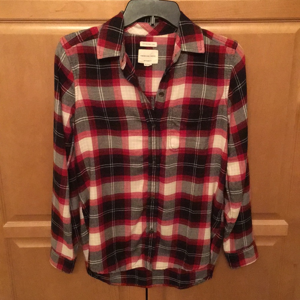 American Eagle flannel boyfriend fit red and black
